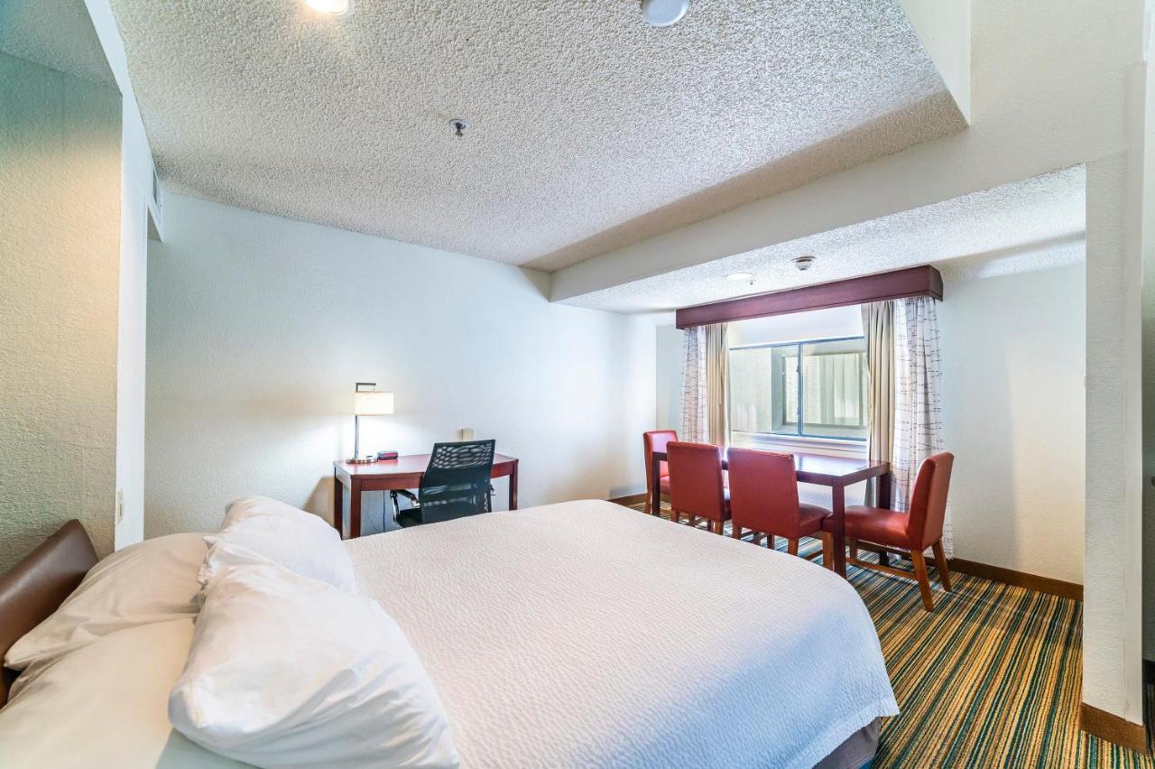 Metro Phoenix Loft Sleeps 6 Екстер'єр фото